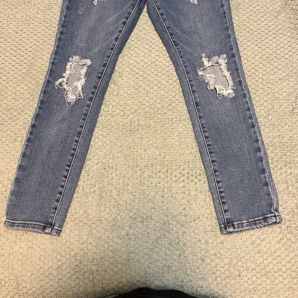 Lucky Brand Blue Skinny Jeans with Tapered Leg